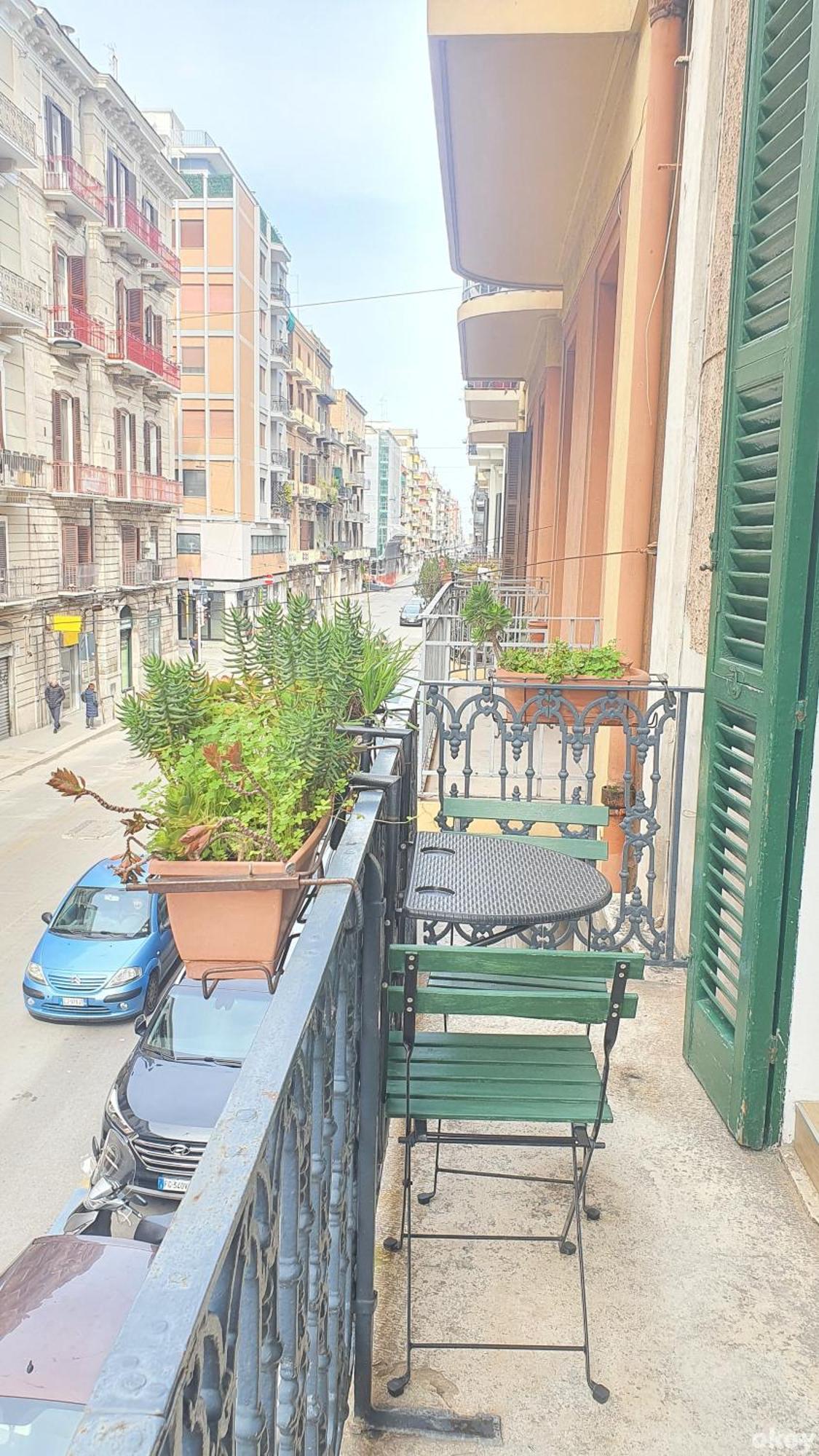Central Station Apartments - Bari Centro Kültér fotó